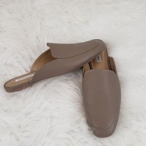 Saks fifth avenue slip on mule size 9
